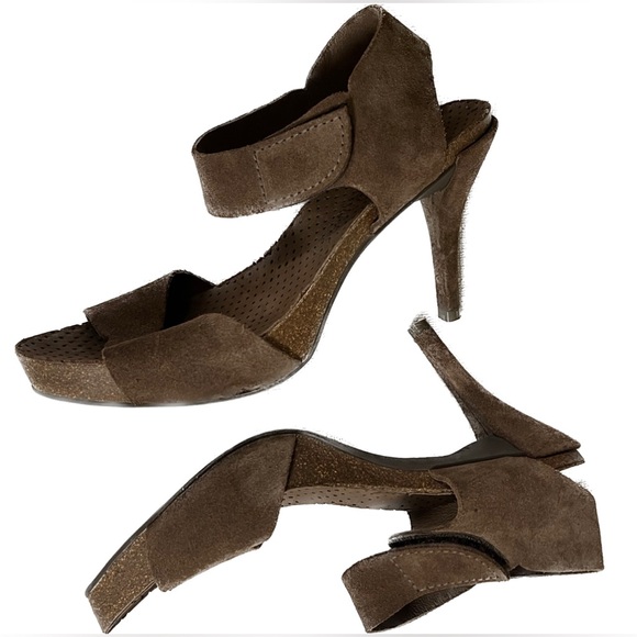 Pedro Garcia Shoes - PEDRO GARCIA BROWN SUEDE LILA HEELS - SIZE EU 40 / US 10